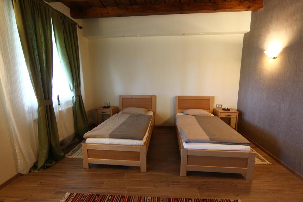 Bibic Nature Lodge บาลมาซูจ์แบรอส ภายนอก รูปภาพ