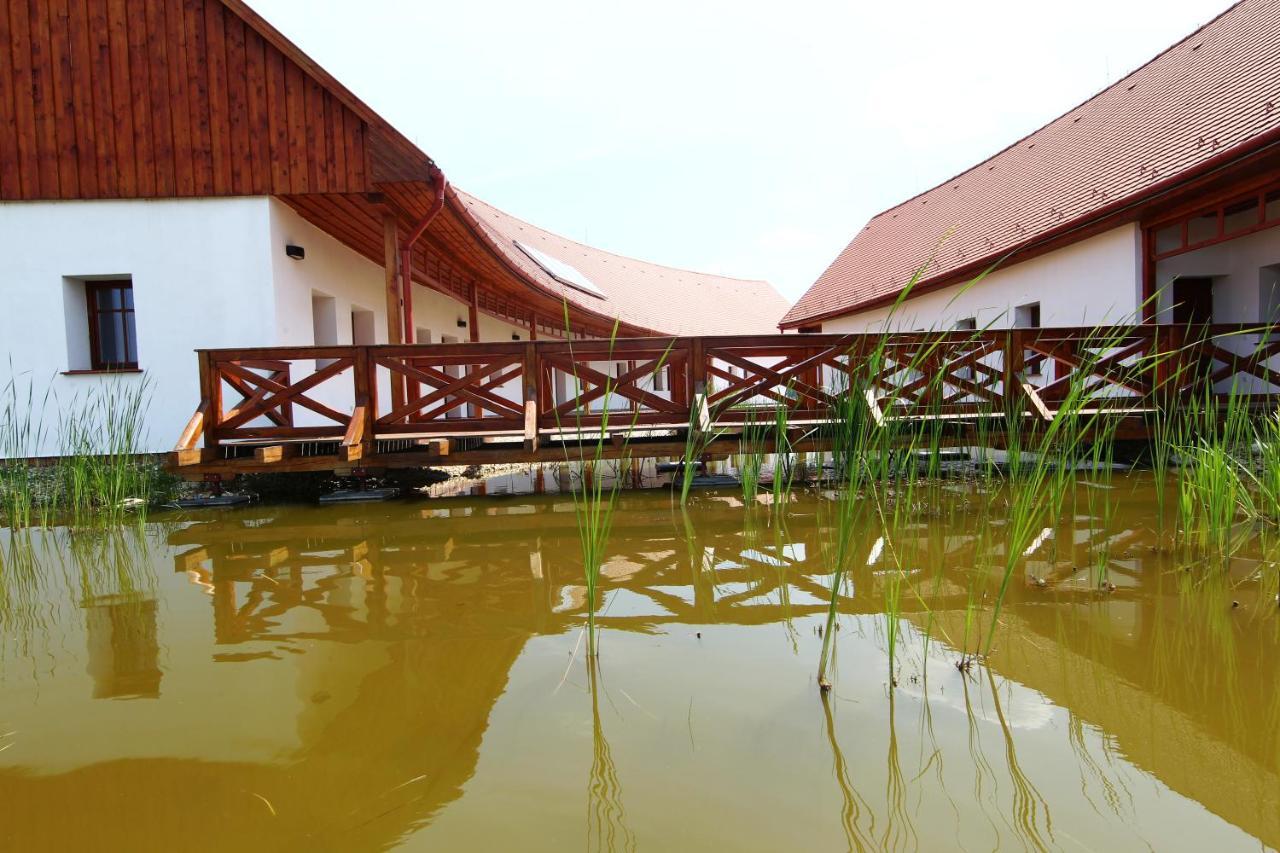 Bibic Nature Lodge บาลมาซูจ์แบรอส ภายนอก รูปภาพ